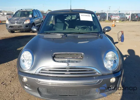 2008 Mini Cooper S z USA, uszkodzony, nr VIN WMWRH33508TU80041